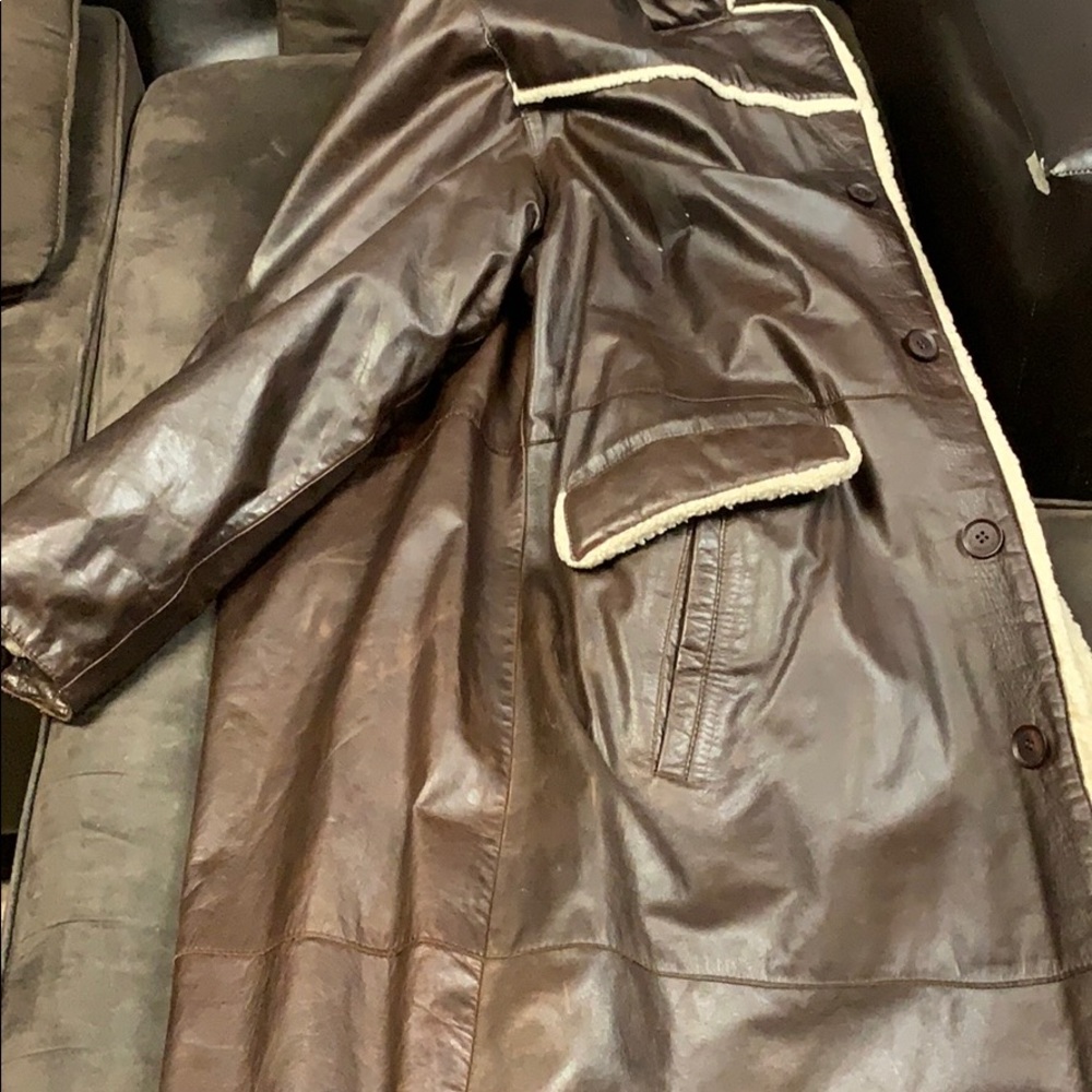 Coat - Picture 2 of 3